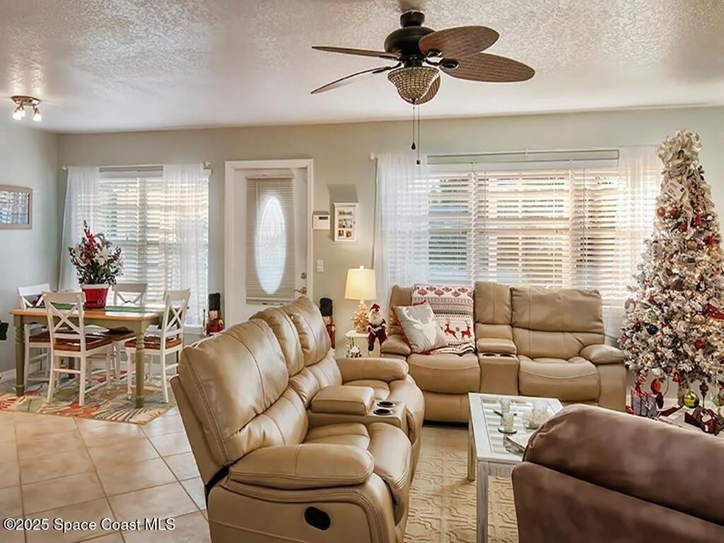 1550 4th Avenue, Vero Beach, FL 32960