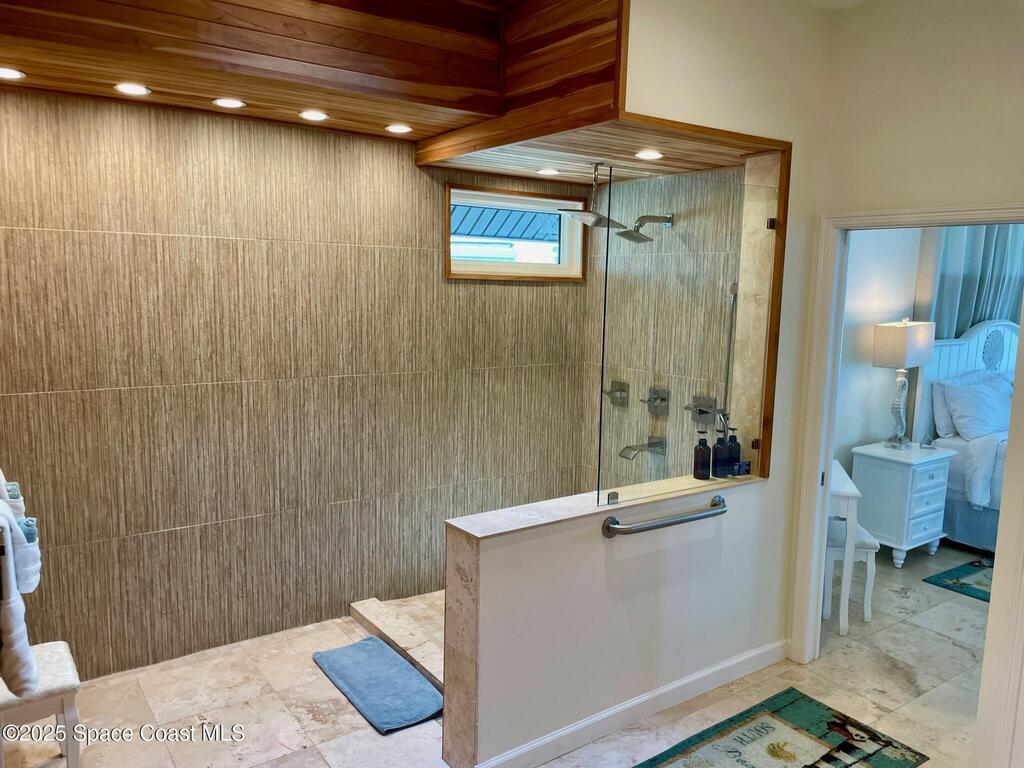 3585 S Atlantic Avenue, Cocoa Beach, FL 32931