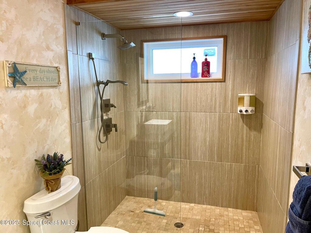 3585 S Atlantic Avenue, Cocoa Beach, FL 32931