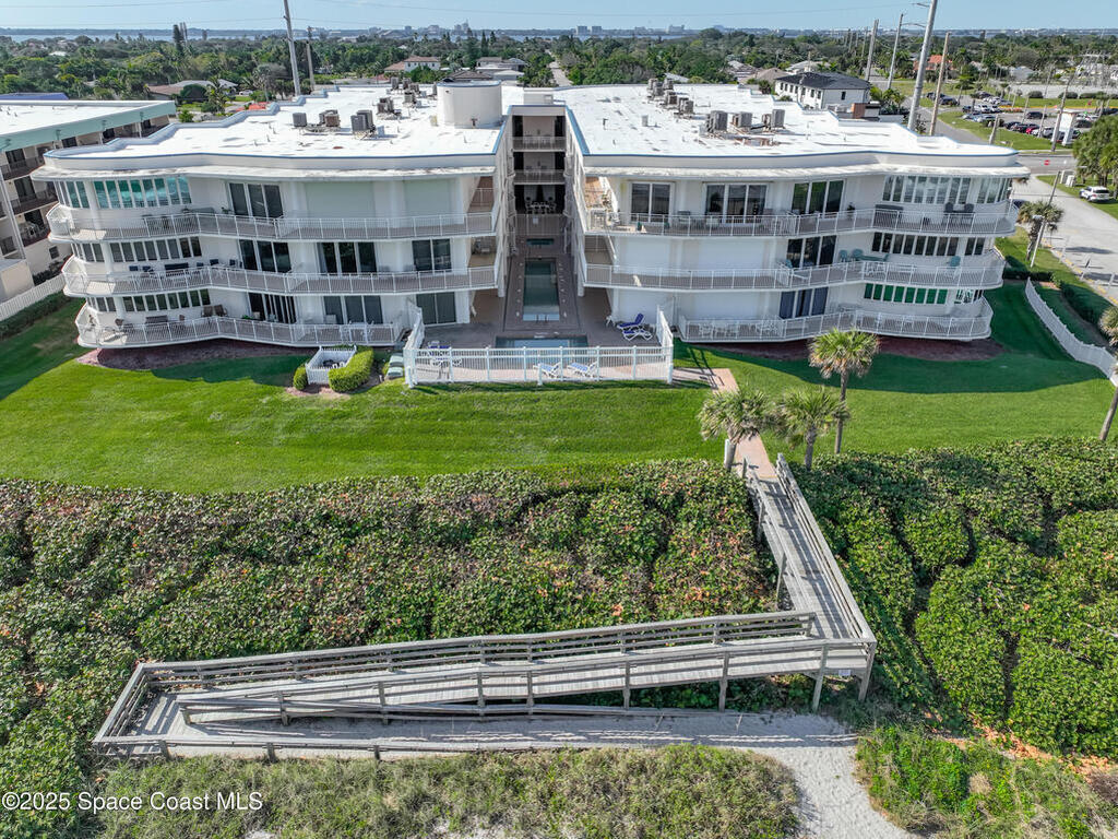 601 N Miramar Avenue, Indialantic, FL 32903