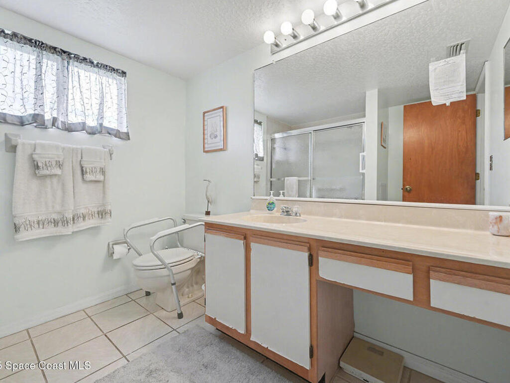 5805 N Banana River Boulevard, Cape Canaveral, FL 32920