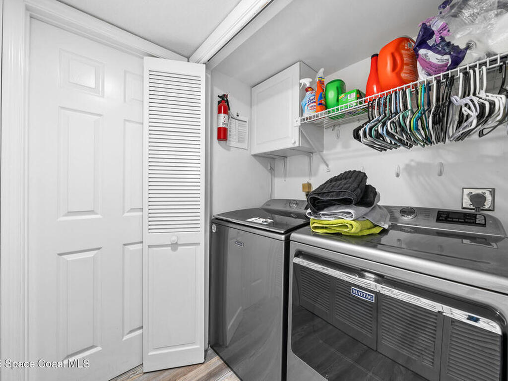 560 S Brevard Avenue, Cocoa Beach, FL 32931