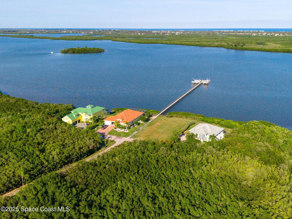 7410 29th Court, Vero Beach, FL 32967