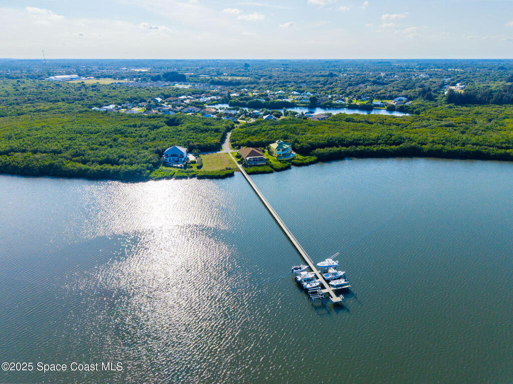 7410 29th Court, Vero Beach, FL 32967