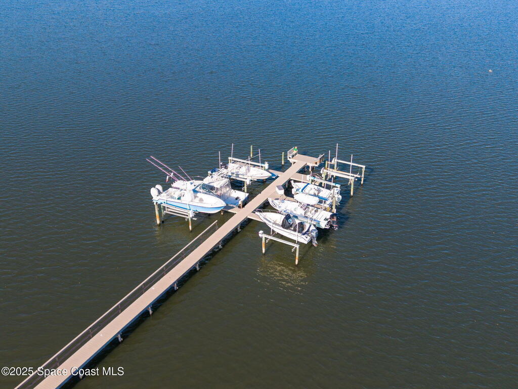 7410 29th Court, Vero Beach, FL 32967