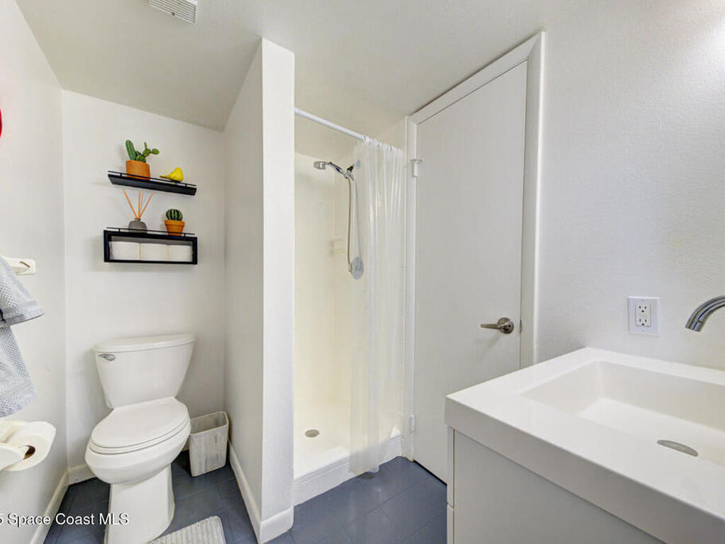 190 Seminole Lane, Cocoa Beach, FL 32931