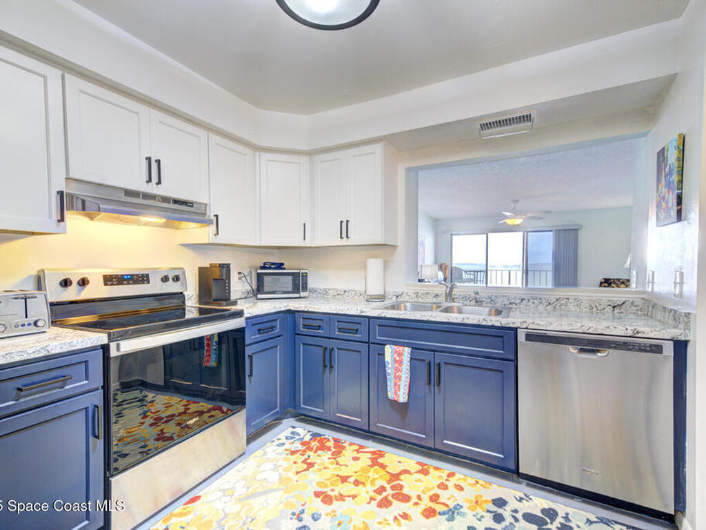 190 Seminole Lane, Cocoa Beach, FL 32931