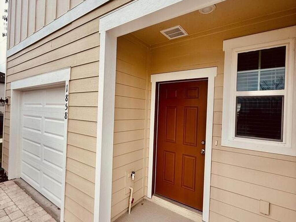 1858 Bluewater Lane, Rockledge, FL 32955