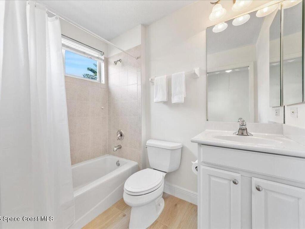 327 Southampton Drive, Indialantic, FL 32903