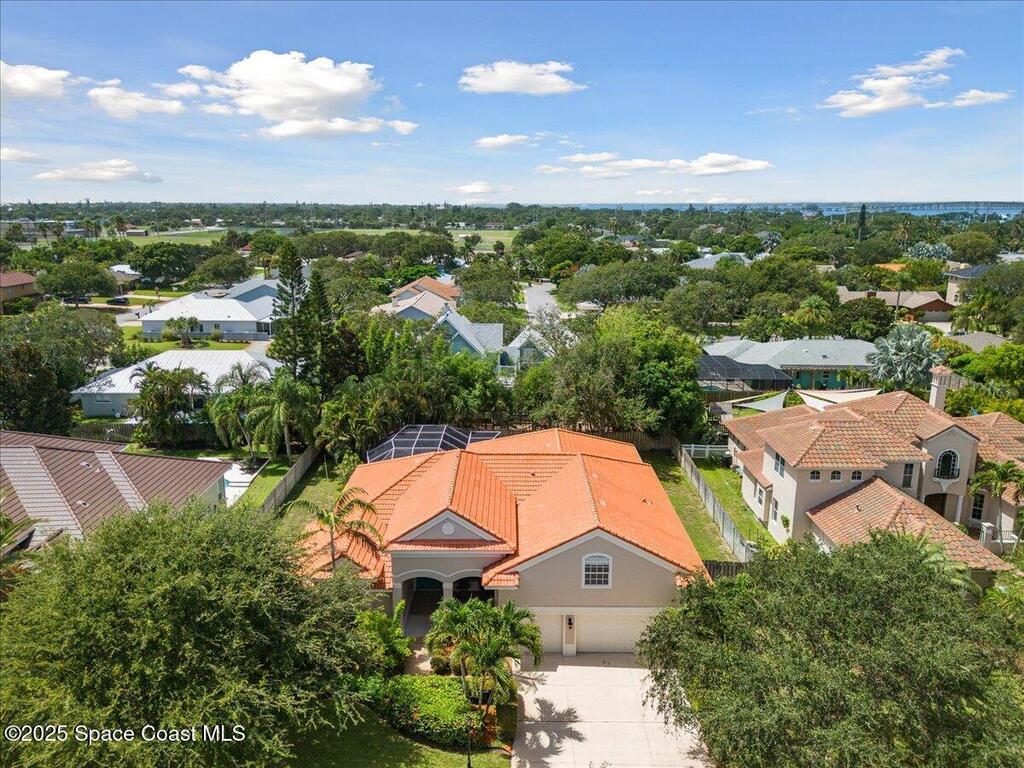 327 Southampton Drive, Indialantic, FL 32903