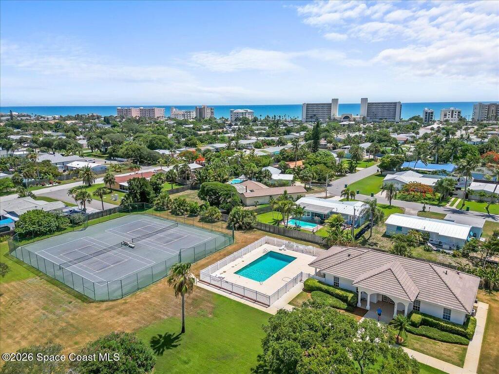 327 Southampton Drive, Indialantic, FL 32903