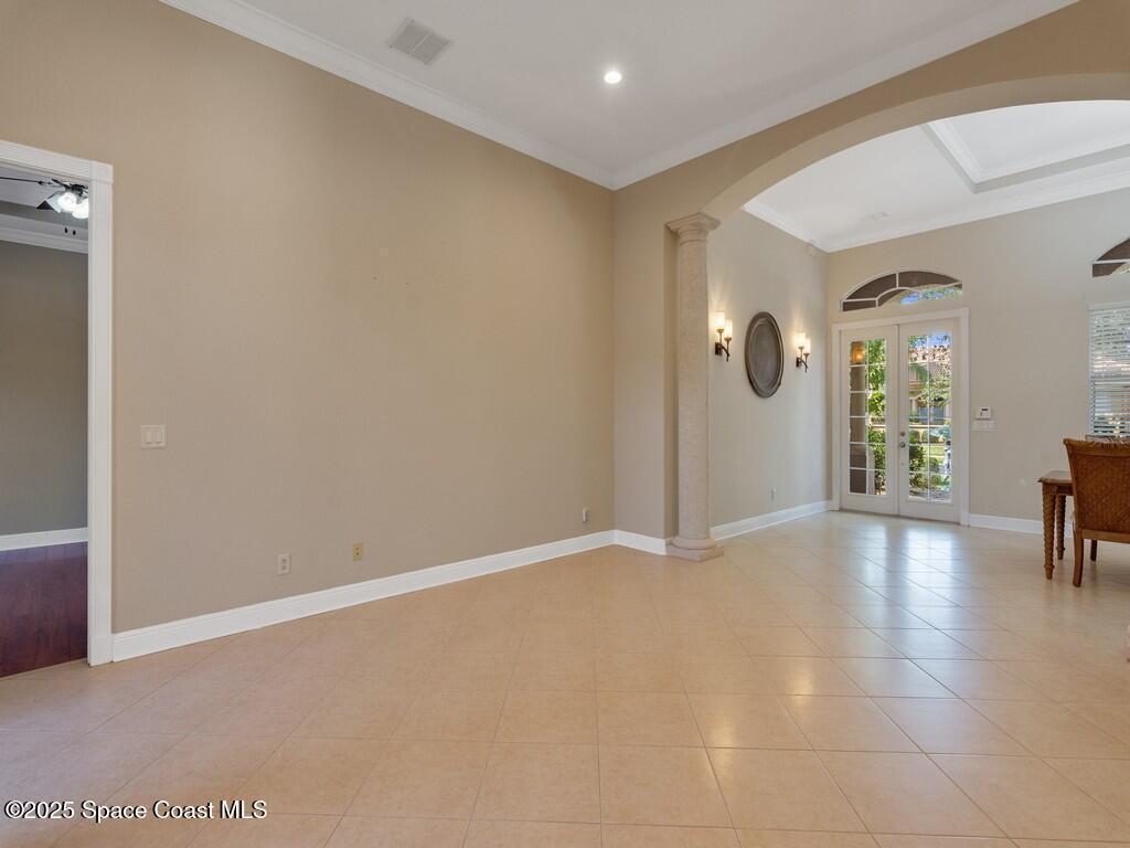 6124 57th Court, Vero Beach, FL 32967