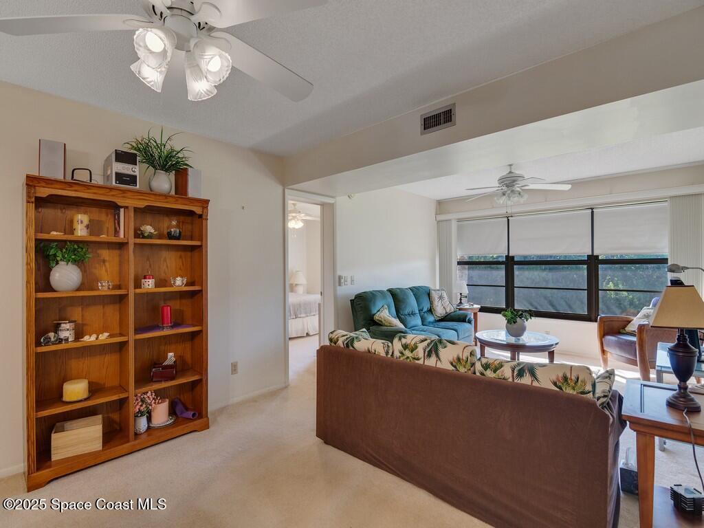 27 Plantation Drive, Vero Beach, FL 32966