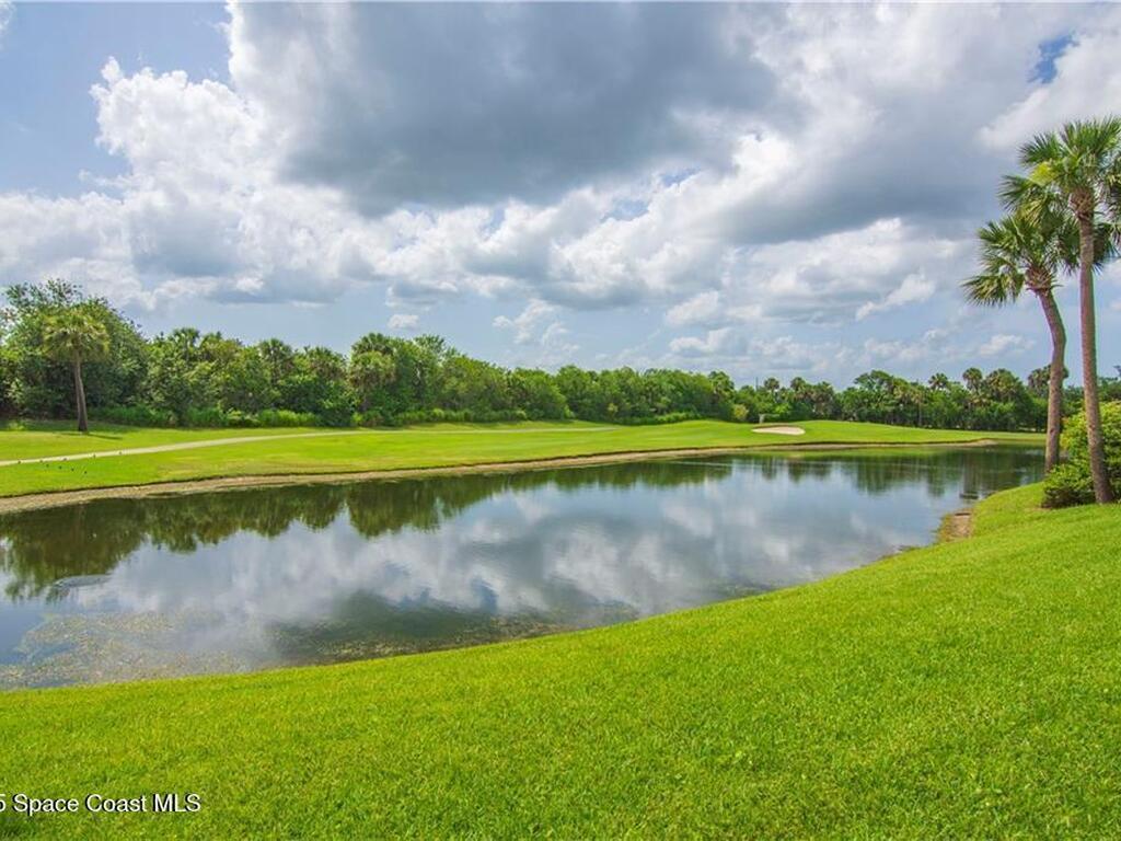 27 Plantation Drive, Vero Beach, FL 32966