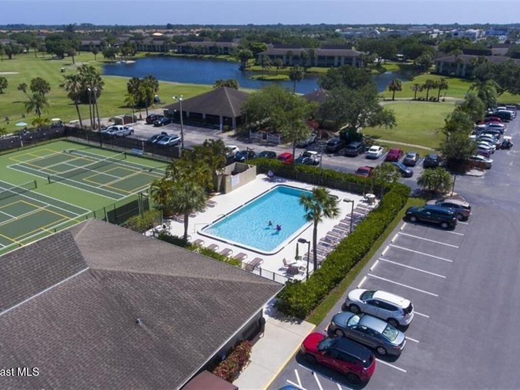 27 Plantation Drive, Vero Beach, FL 32966