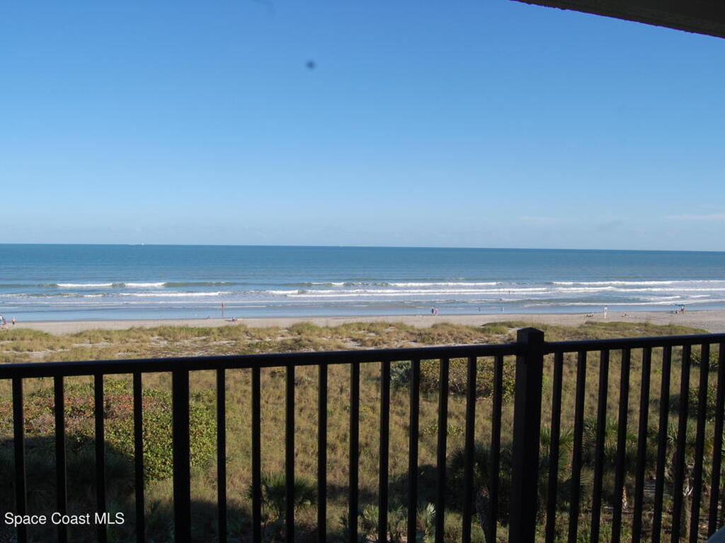 1860 N Atlantic Avenue, Cocoa Beach, FL 32931