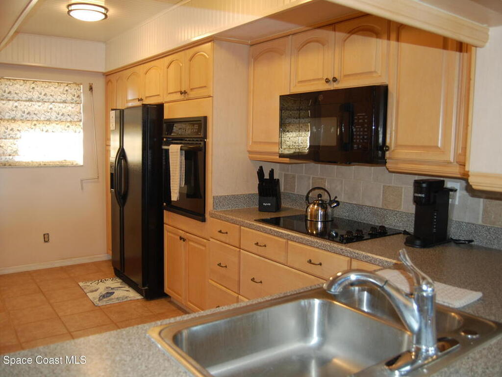 1860 N Atlantic Avenue, Cocoa Beach, FL 32931