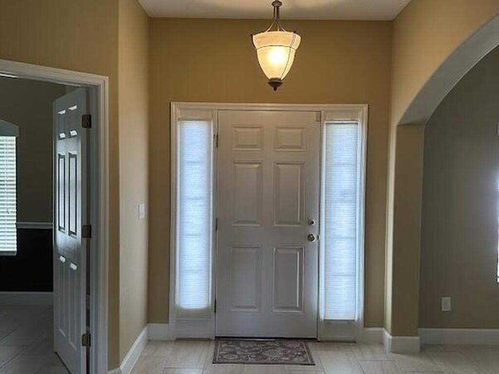 189 Wading Bird Circle Circle, Palm Bay, FL 32908