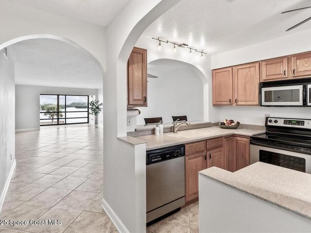 1611 Minutemen Causeway, Cocoa Beach, FL 32931