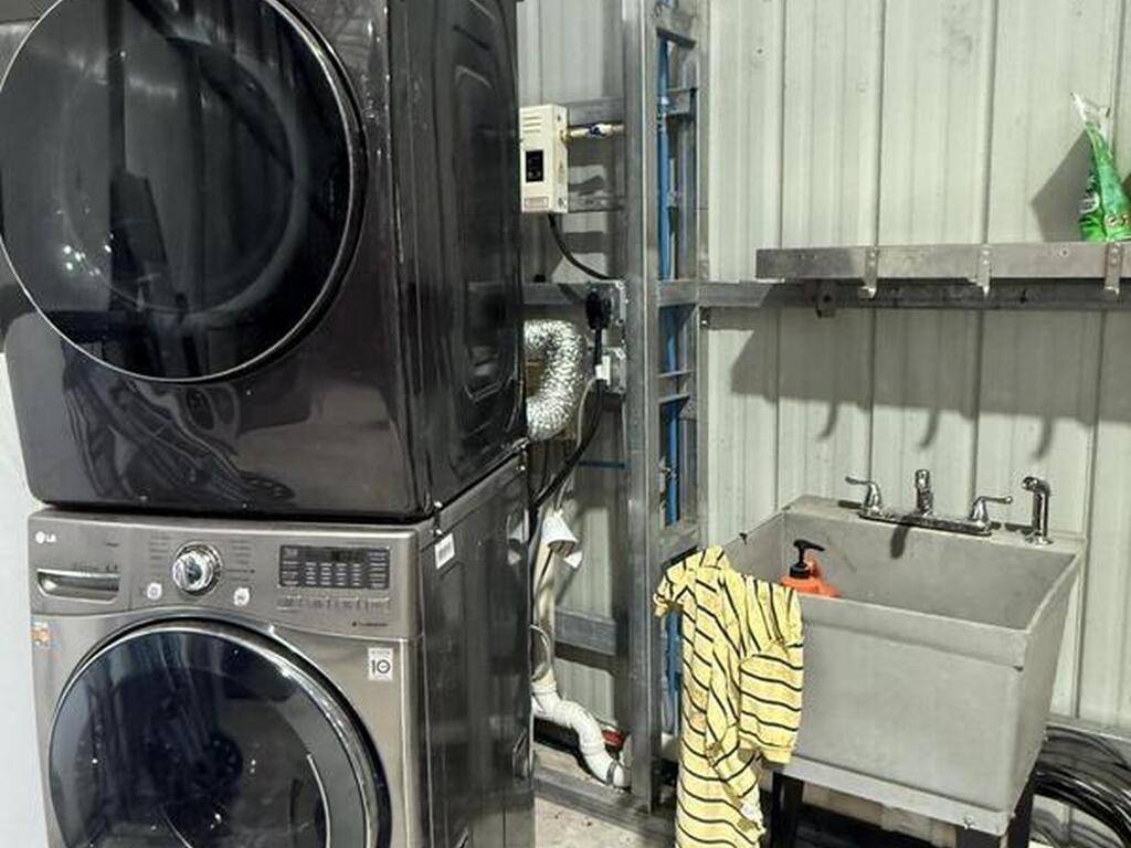 2105 86 Avenue, Vero Beach, FL 32968