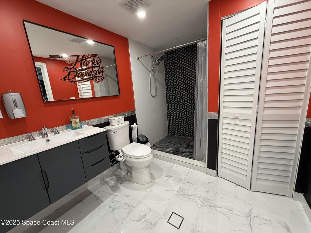 2105 86 Avenue, Vero Beach, FL 32968