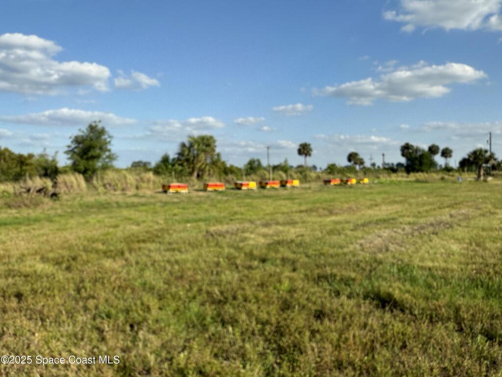 2105 86 Avenue, Vero Beach, FL 32968