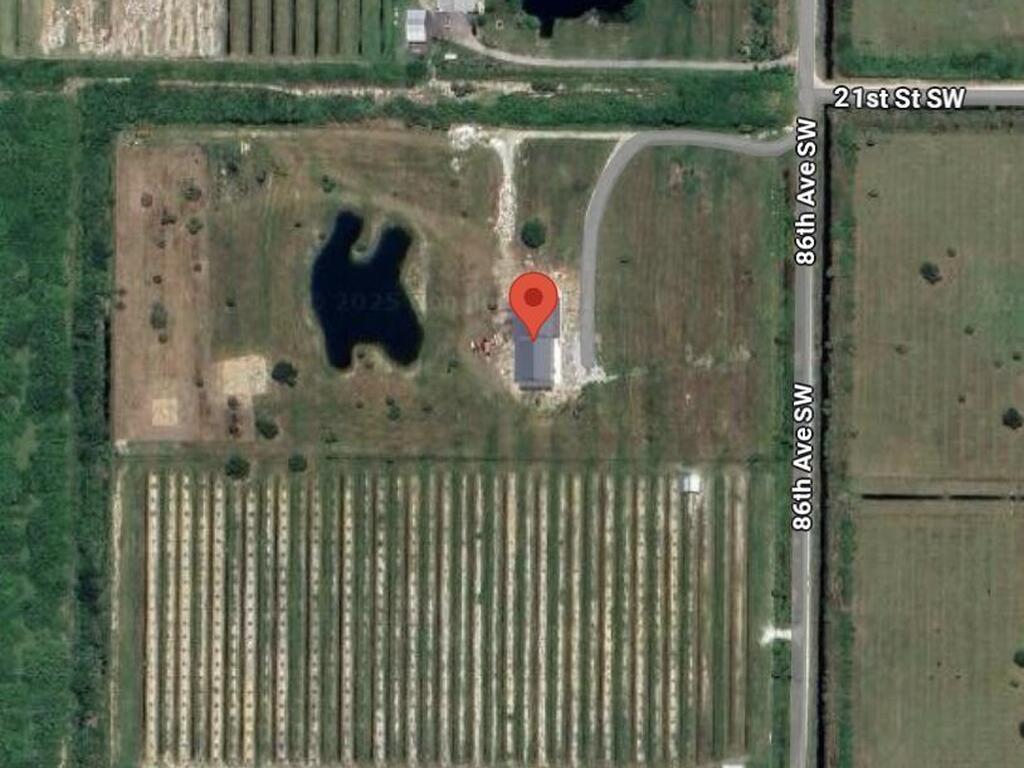 2105 86 Avenue, Vero Beach, FL 32968