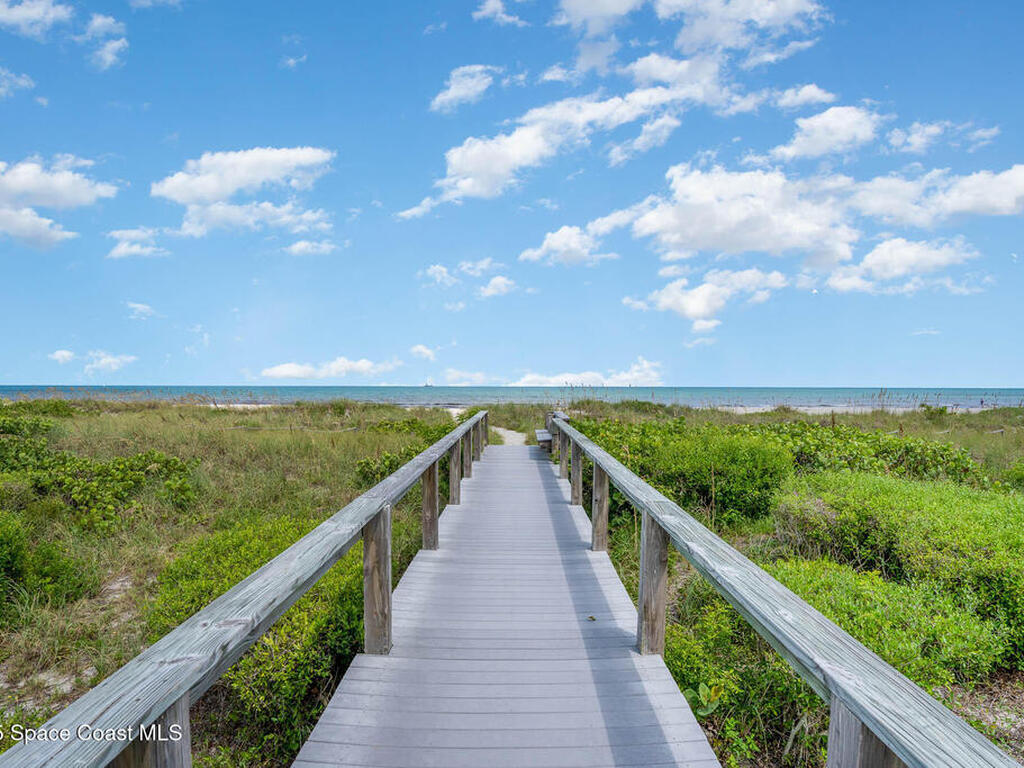 8600 Ridgewood Avenue, Cape Canaveral, FL 32920