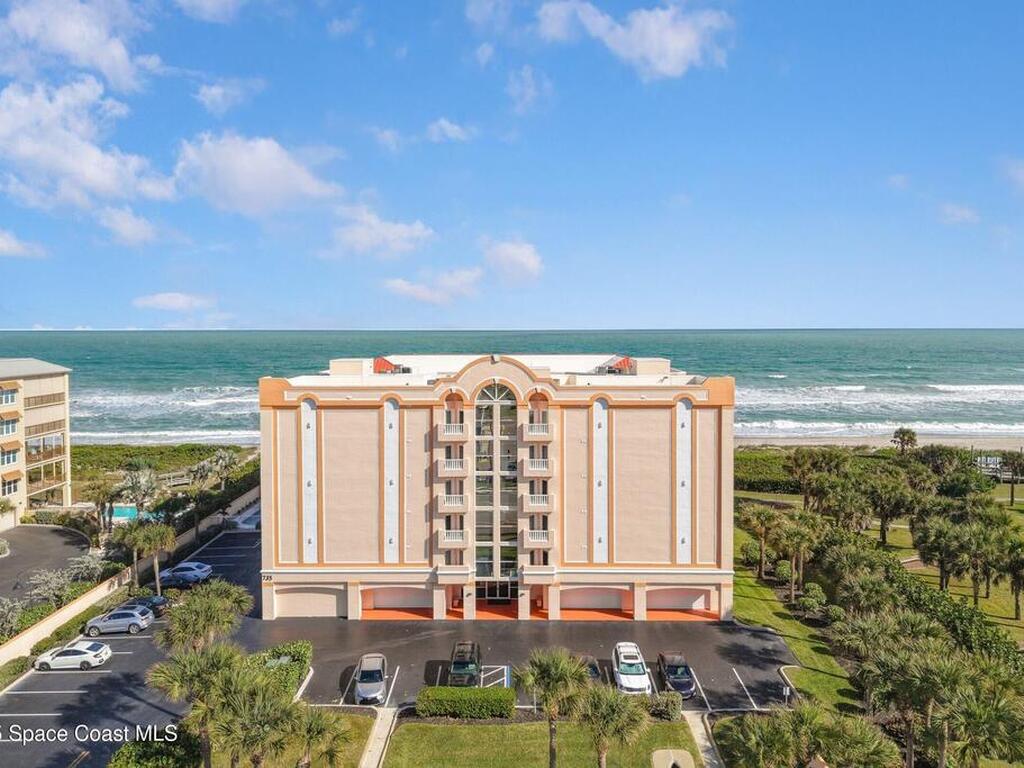 735 N Highway A1a, Indialantic, FL 32903