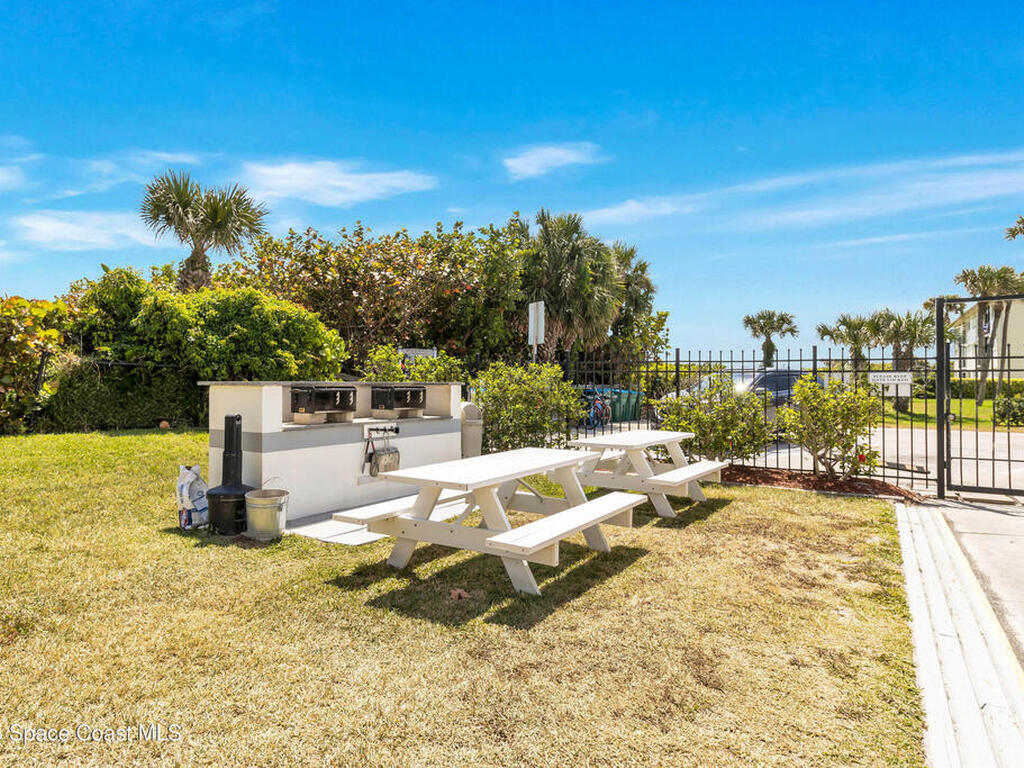 7400 Ridgewood Avenue, Cape Canaveral, FL 32920