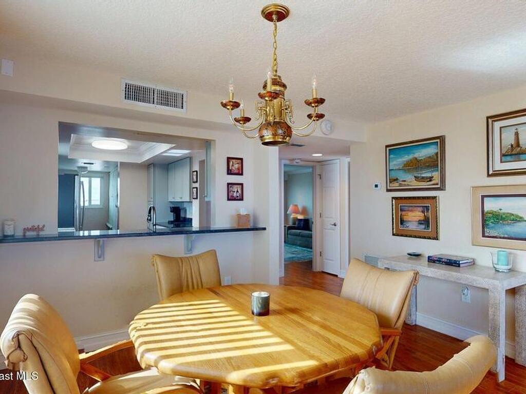 2515 S Atlantic Avenue, Cocoa Beach, FL 32931