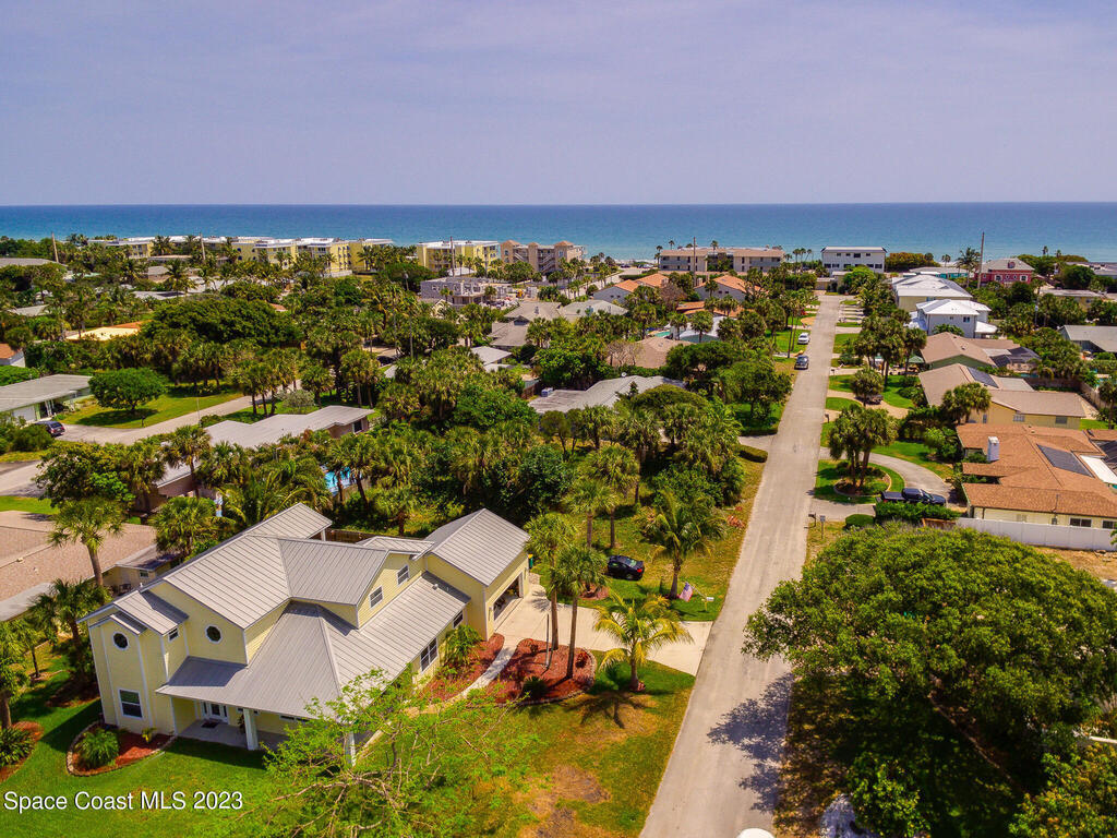 000 Twelfth Avenue, Indialantic, FL 32903