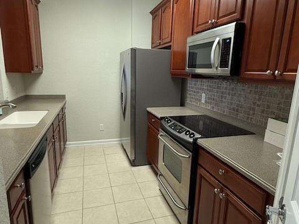 3868 Lexmark Lane, Rockledge, FL 32955