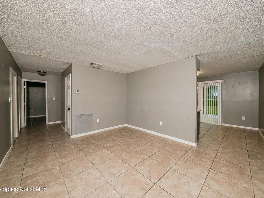 7500 Coquina Avenue, Fort Pierce, FL 34951