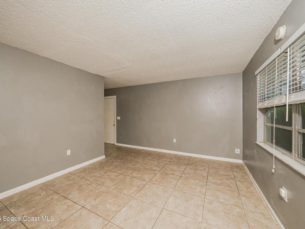 7500 Coquina Avenue, Fort Pierce, FL 34951