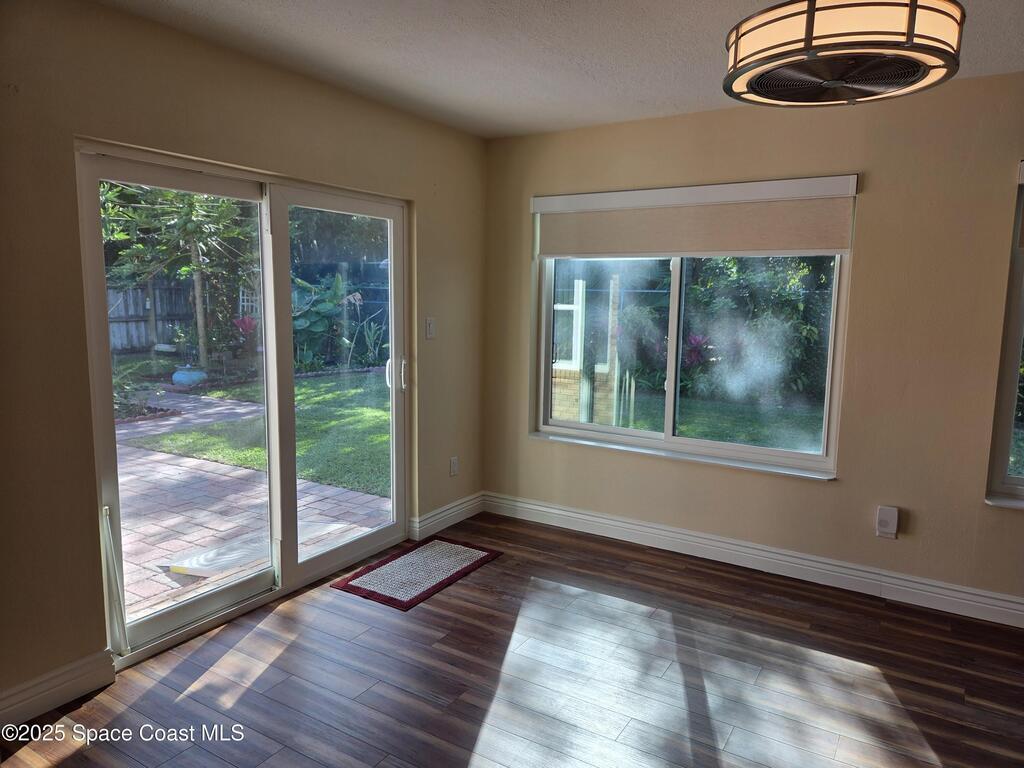 2437 Oakcrest Lane, West Melbourne, FL 32904