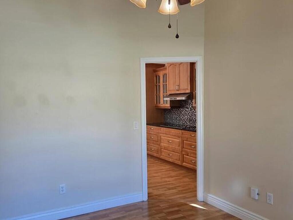 2437 Oakcrest Lane, West Melbourne, FL 32904