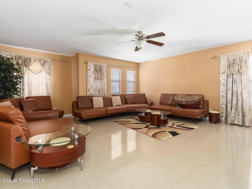 185 Wading Bird Circle, Palm Bay, FL 32908