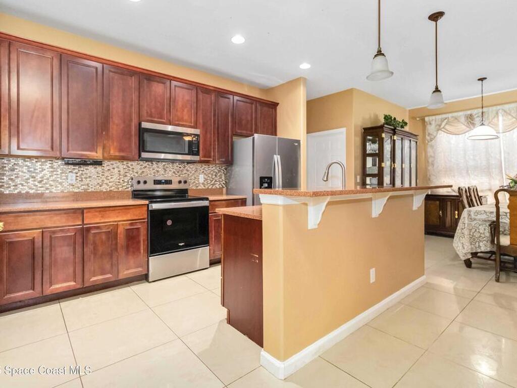 185 Wading Bird Circle, Palm Bay, FL 32908