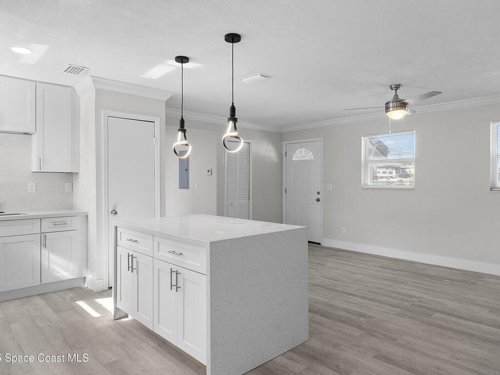 208 Bonner Avenue, Daytona Beach, FL 32118