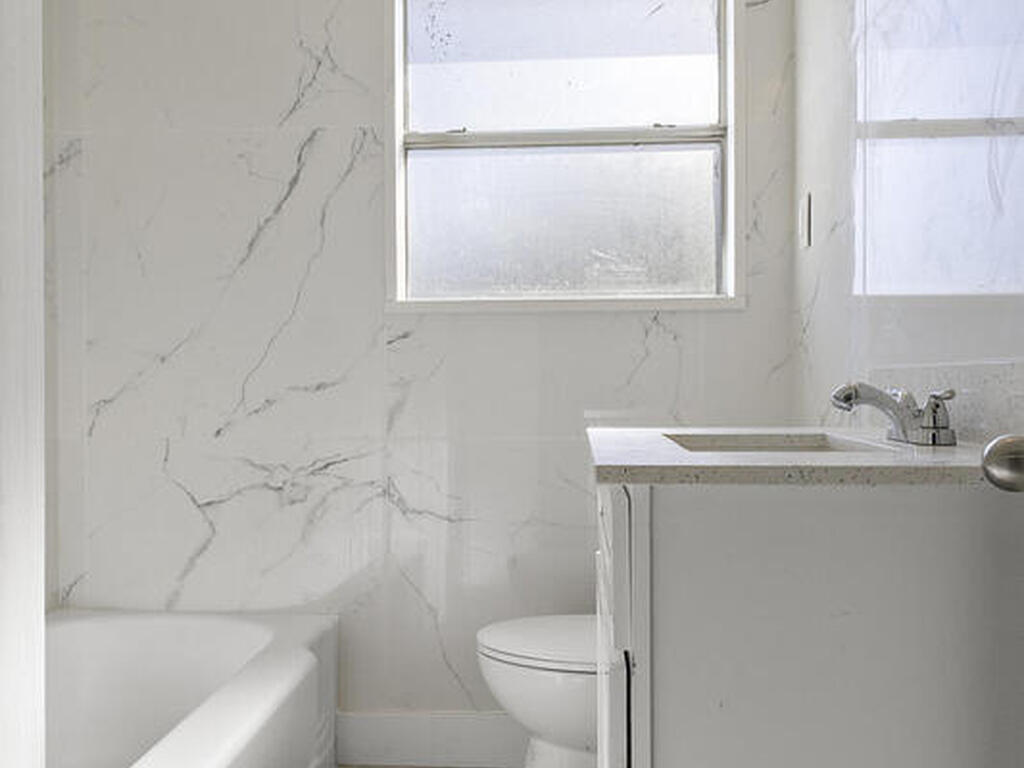 208 Bonner Avenue, Daytona Beach, FL 32118