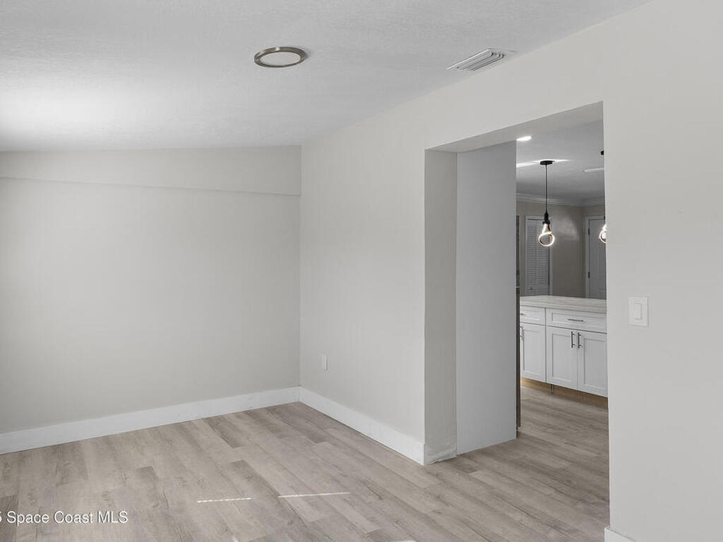 208 Bonner Avenue, Daytona Beach, FL 32118