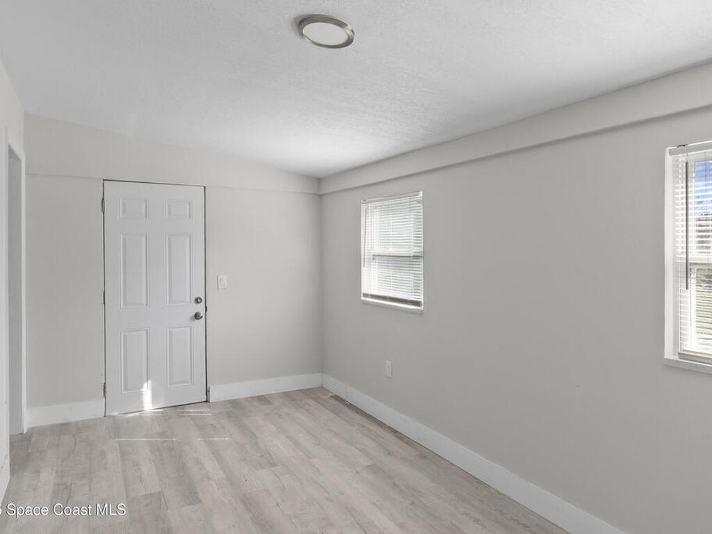 208 Bonner Avenue, Daytona Beach, FL 32118