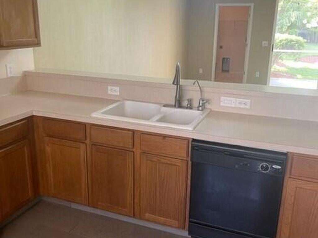 2990 S Fiske Boulevard, Rockledge, FL 32955