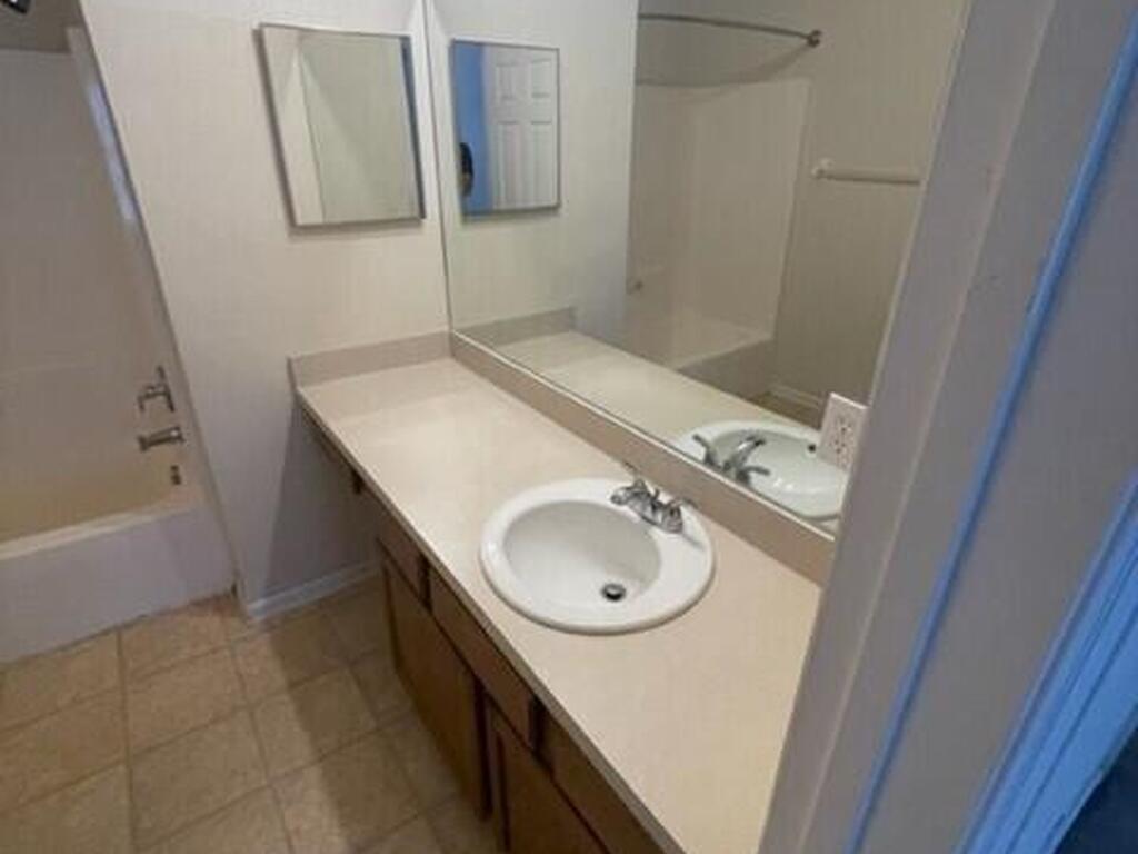 2990 S Fiske Boulevard, Rockledge, FL 32955