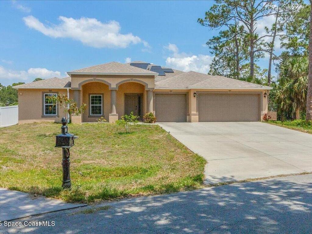 1397 Danbury Street, Palm Bay, FL 32908