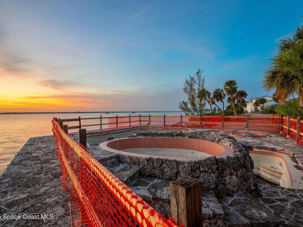 11680 Dragon Point Drive, Merritt Island, FL 32952