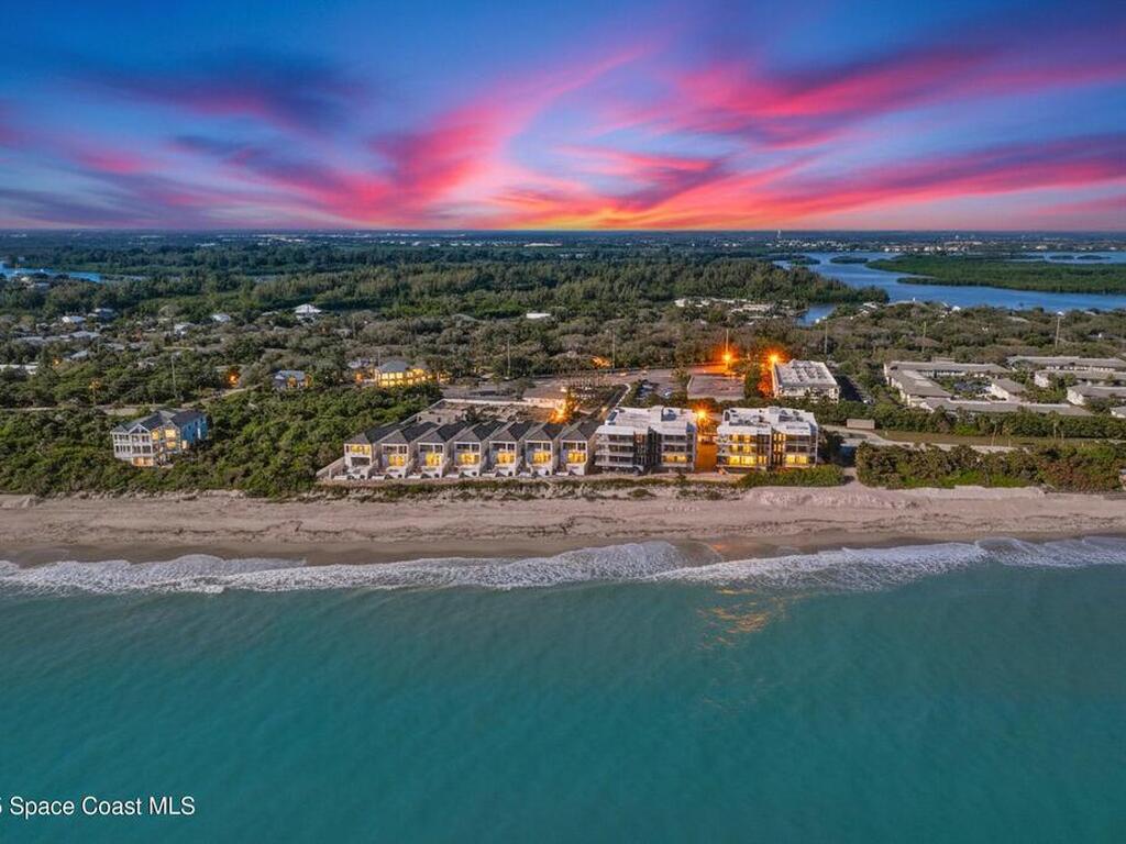 805 46th Place, Vero Beach, FL 32963