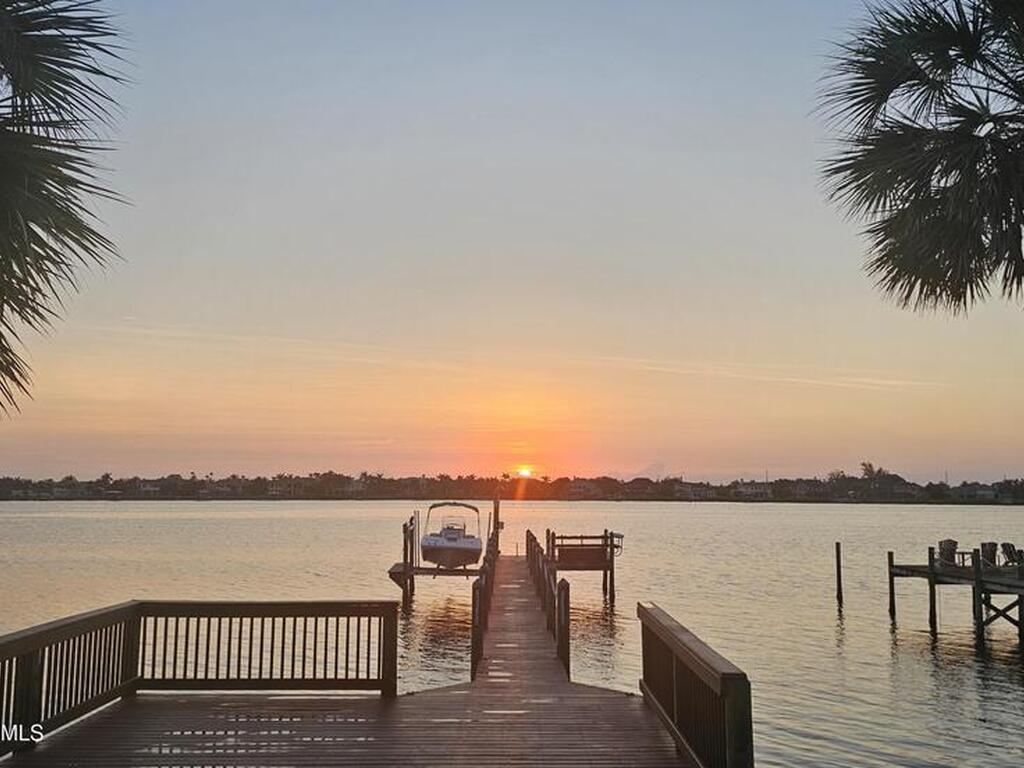 10758 S Tropical Trail, Merritt Island, FL 32952