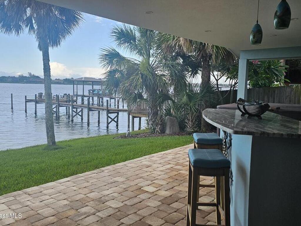 10758 S Tropical Trail, Merritt Island, FL 32952